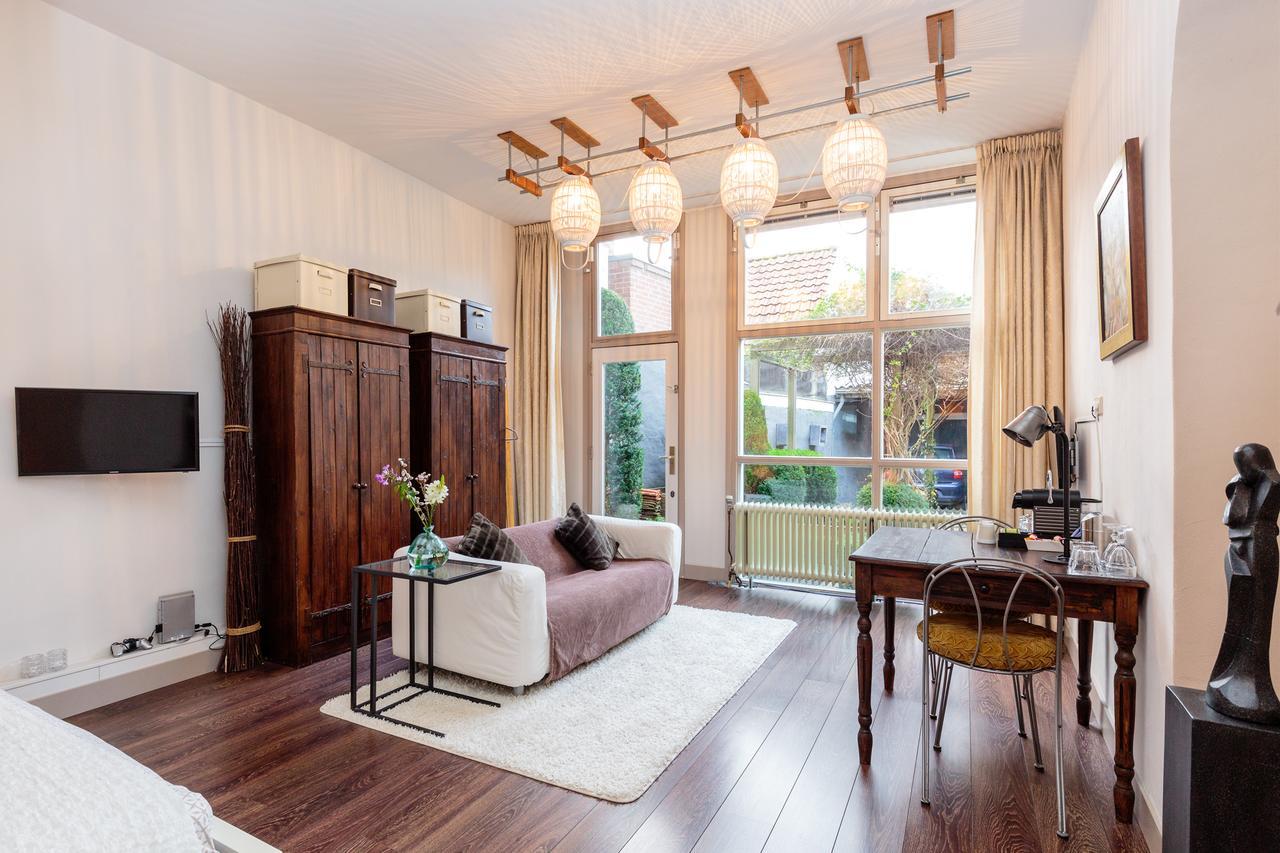 B&B In Negentienvijf Amersfoort Kültér fotó